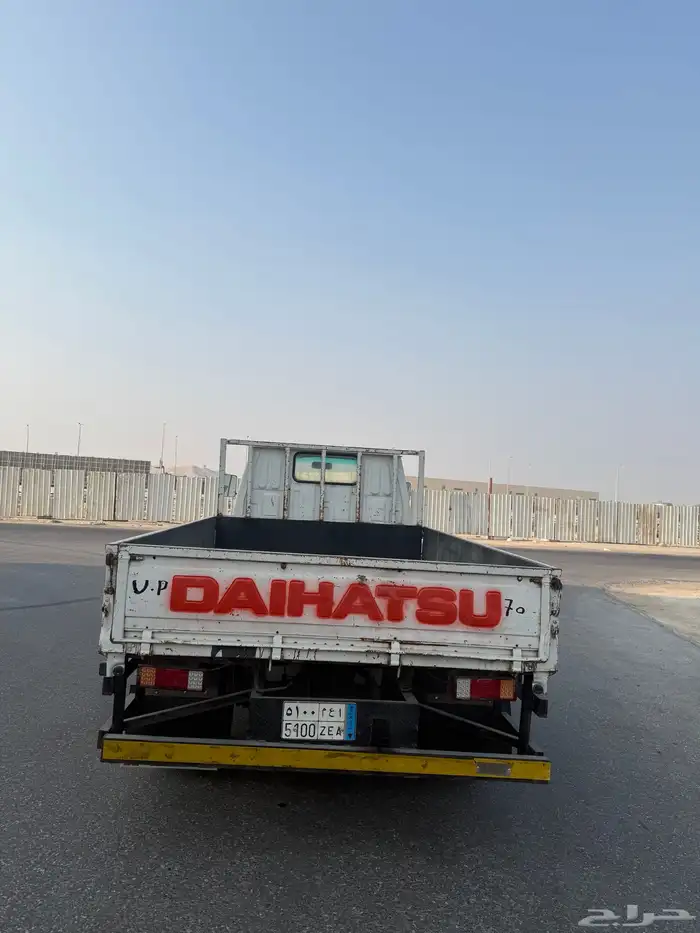 للبيع دينا ديهاتسو 1999 3