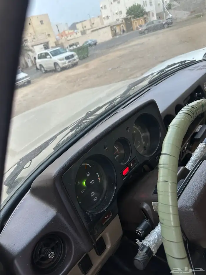 للبيع جيب لاندكروزر موديل1985 7