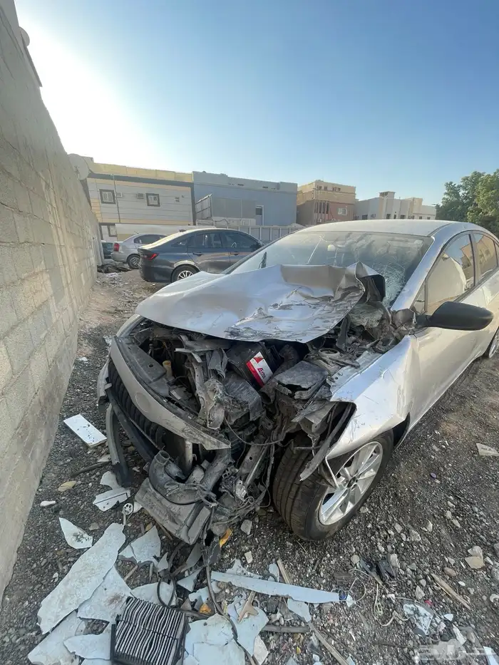 كيا سيراتو مصدومه للبيع 7