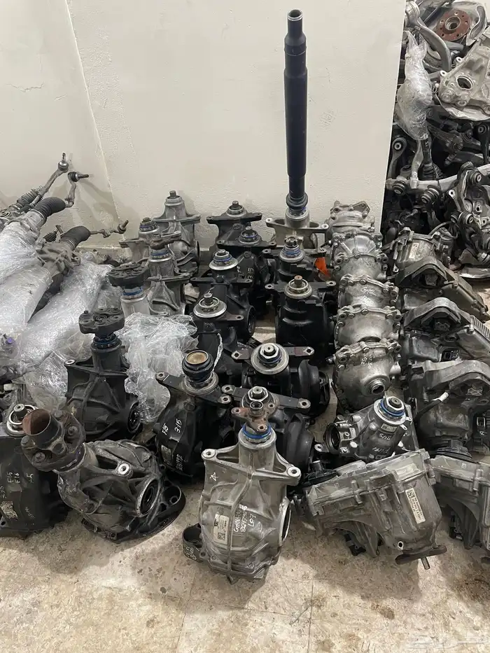 قطع غيار مستورد بي ام دبليو بجميع فئاتها بنزين و كهرباء 49