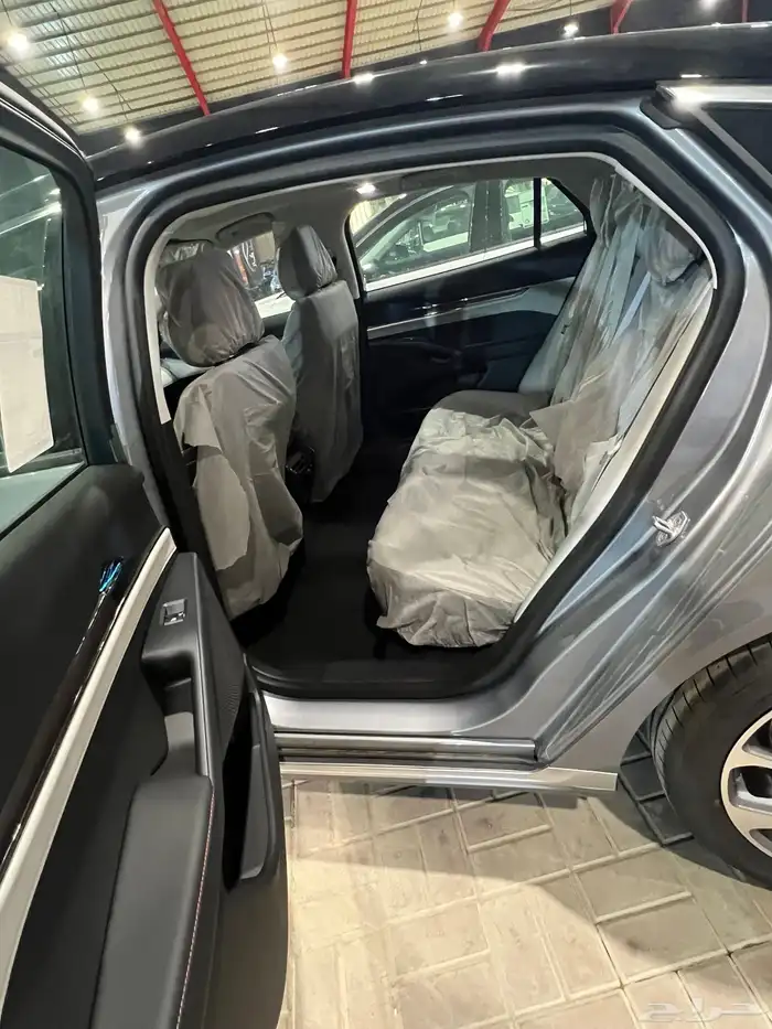 فورد تورس تيتانيوم 2026 7