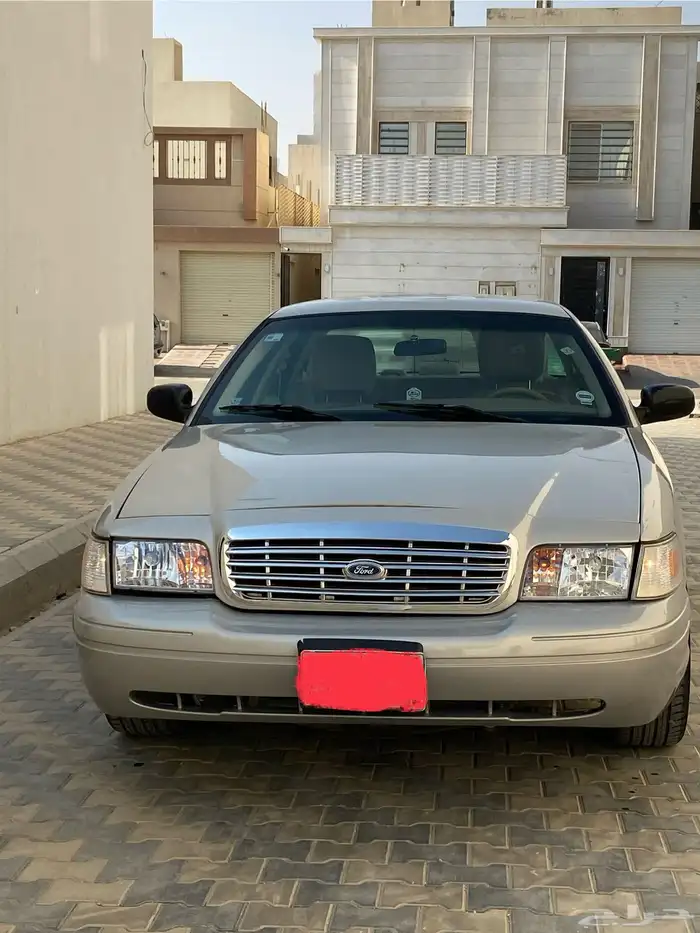 فورد كراون فكتوريا 2011 سعودي 0