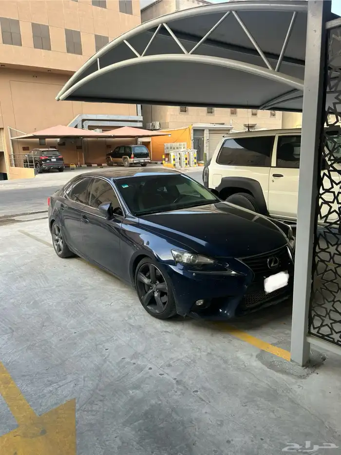 لكزس ارنوب 2015 0