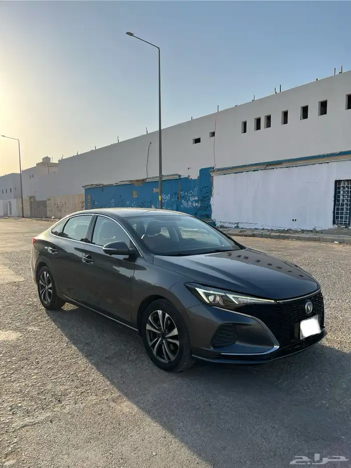 للبيع شانجان ايدو بلس 2023 فل كامل 4