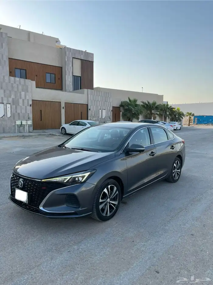 للبيع شانجان ايدو بلس 2023 فل كامل 0