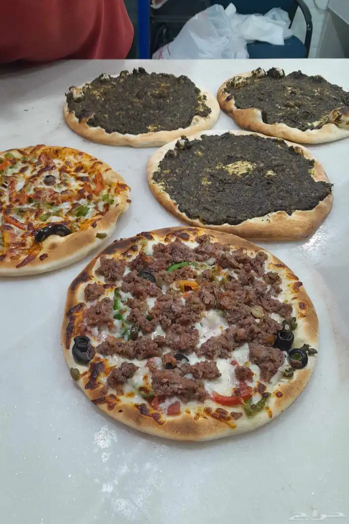 تدريب عمال على المعجنات الشاميه في الشرقيه 2