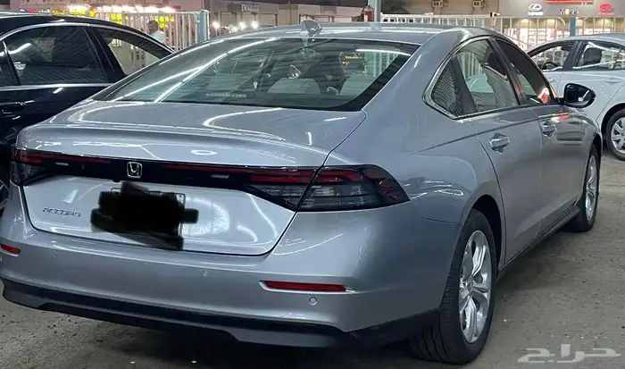 هوندا اكورد موديل 2025 عداد قليل 4