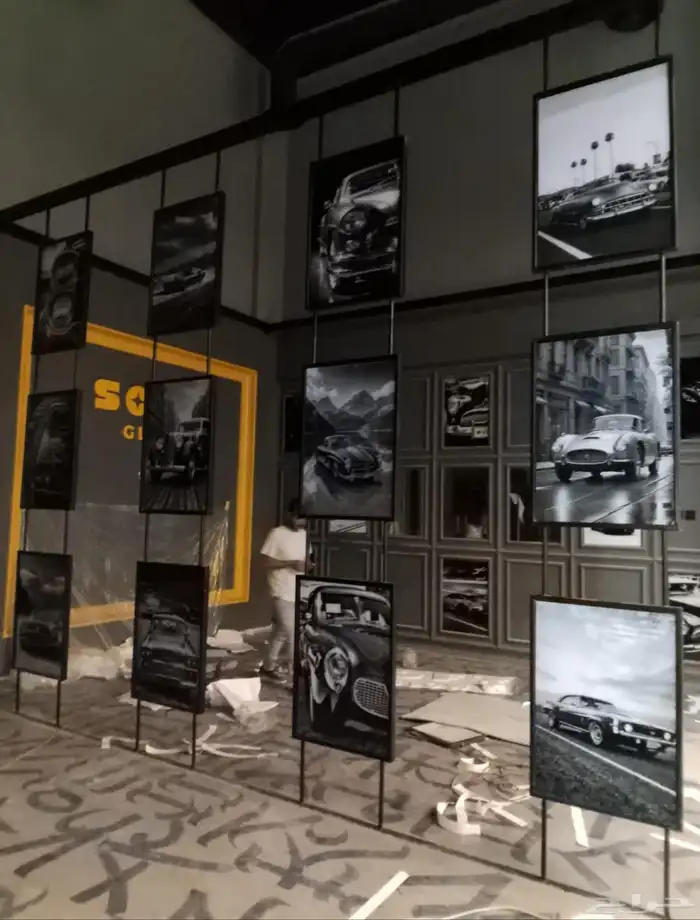 لوحات بنر فلكس حروف بارزة زنكور مضيئة ستيكر اكرليك أسوار 1