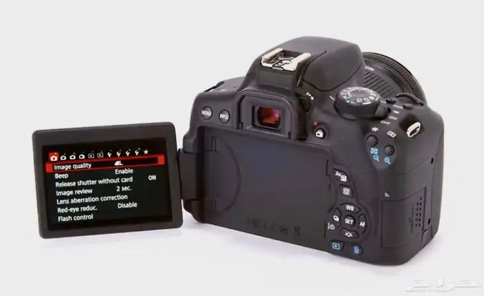 الكاميرا اخترافي 600D صنع ياباني نظيف مع كل أعراضها أصلي 5