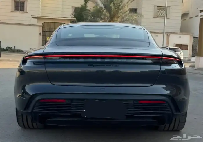 بورش تايكان GTas موديل 2023 17