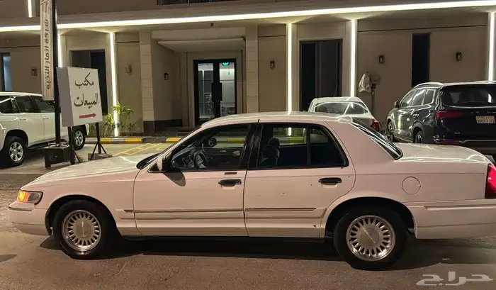 فورد ماركيز 1999 17