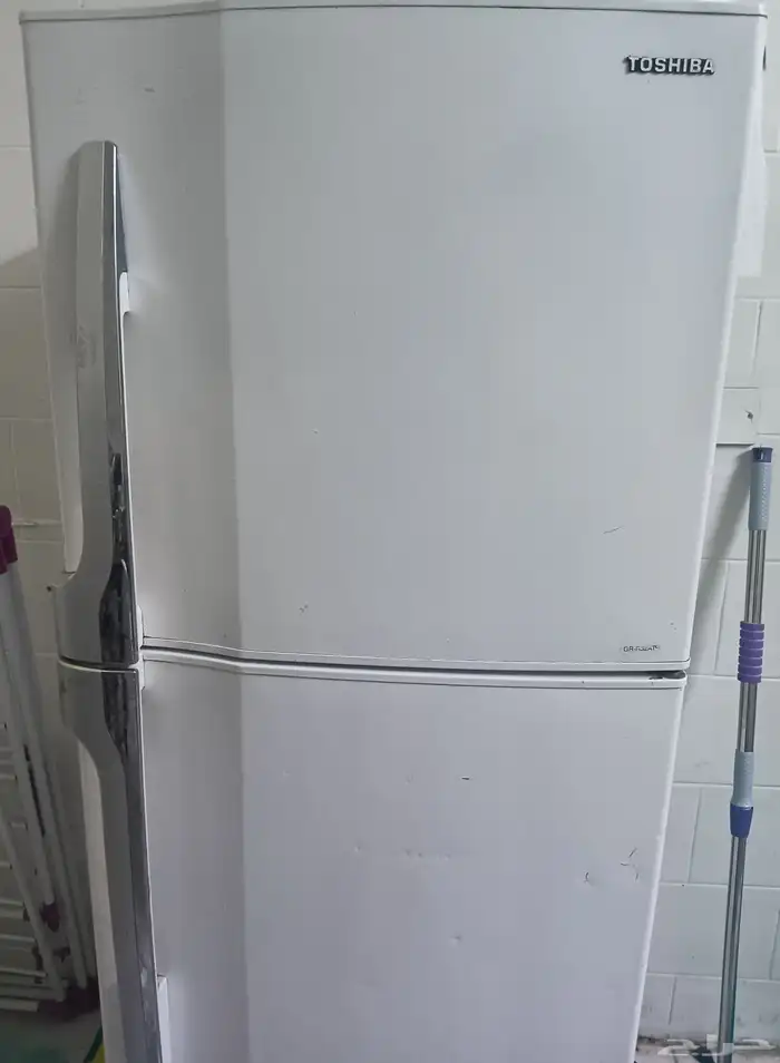 ثلاجة توشيبا كبيرة تعمل 100 1
