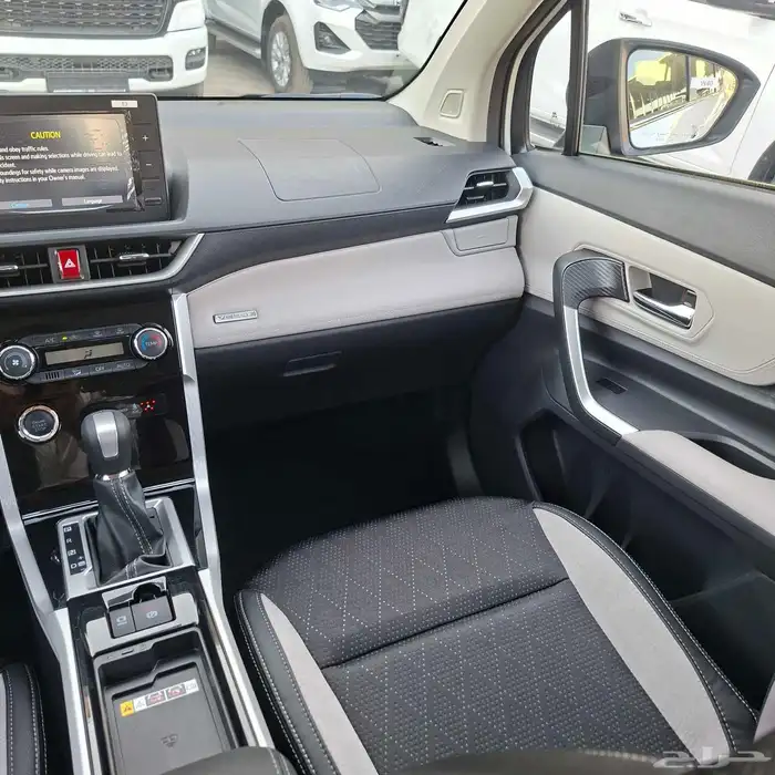 تويوتا فيلوز 2025 فل السعر 73500 شامل الضريبه 22