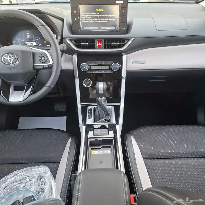 تويوتا فيلوز 2025 فل السعر 73500 شامل الضريبه 20