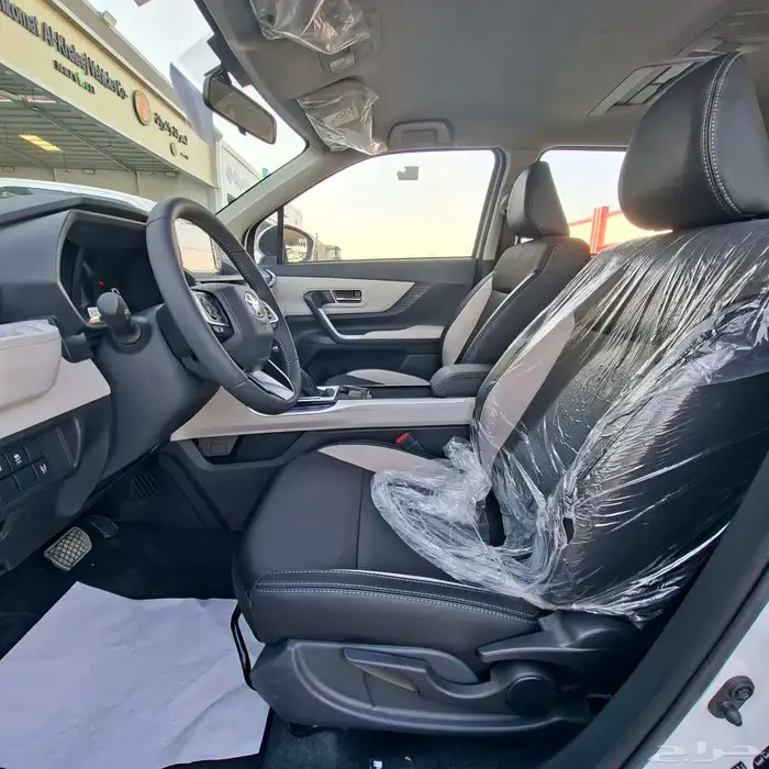 تويوتا فيلوز 2025 فل السعر 73500 شامل الضريبه 11