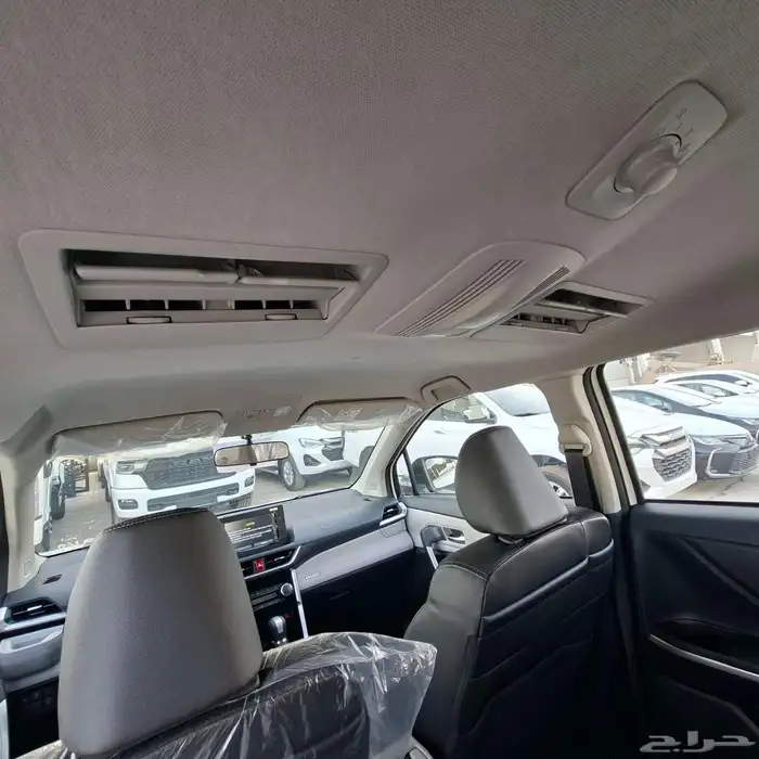 تويوتا فيلوز 2025 فل السعر 73500 شامل الضريبه 17