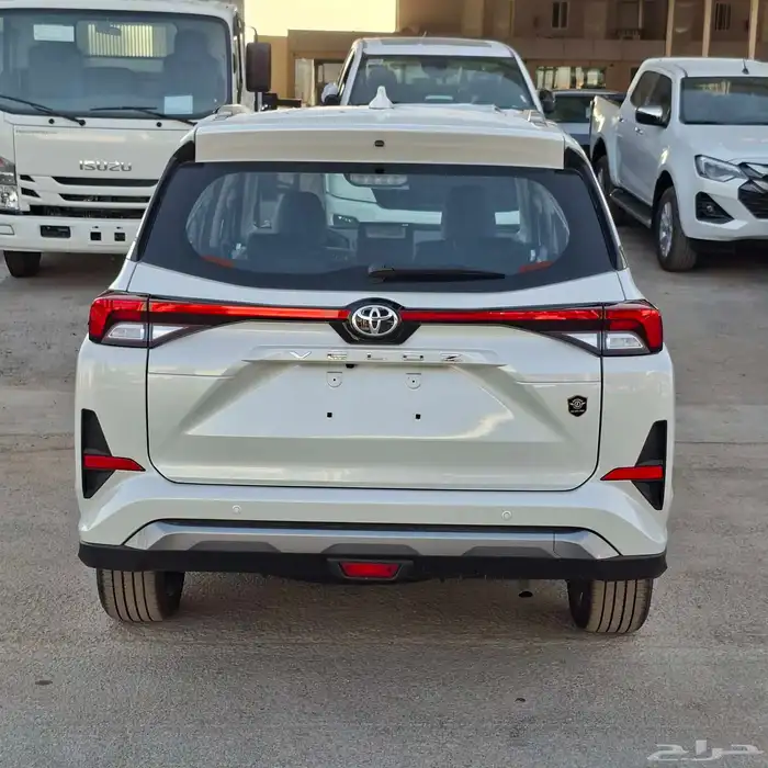 تويوتا فيلوز 2025 فل السعر 73500 شامل الضريبه 6