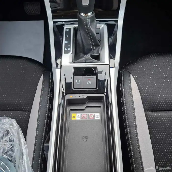 تويوتا فيلوز 2025 فل السعر 73500 شامل الضريبه 23