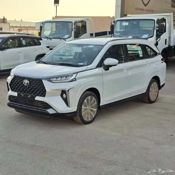 تويوتا فيلوز 2025 فل السعر 73500 شامل الضريبه 3