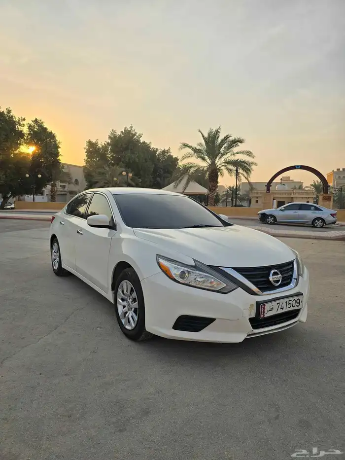 نيسان ألتيما 2017 ستاندرد ممشى 130 ألف فقط نظيفة جدا 4