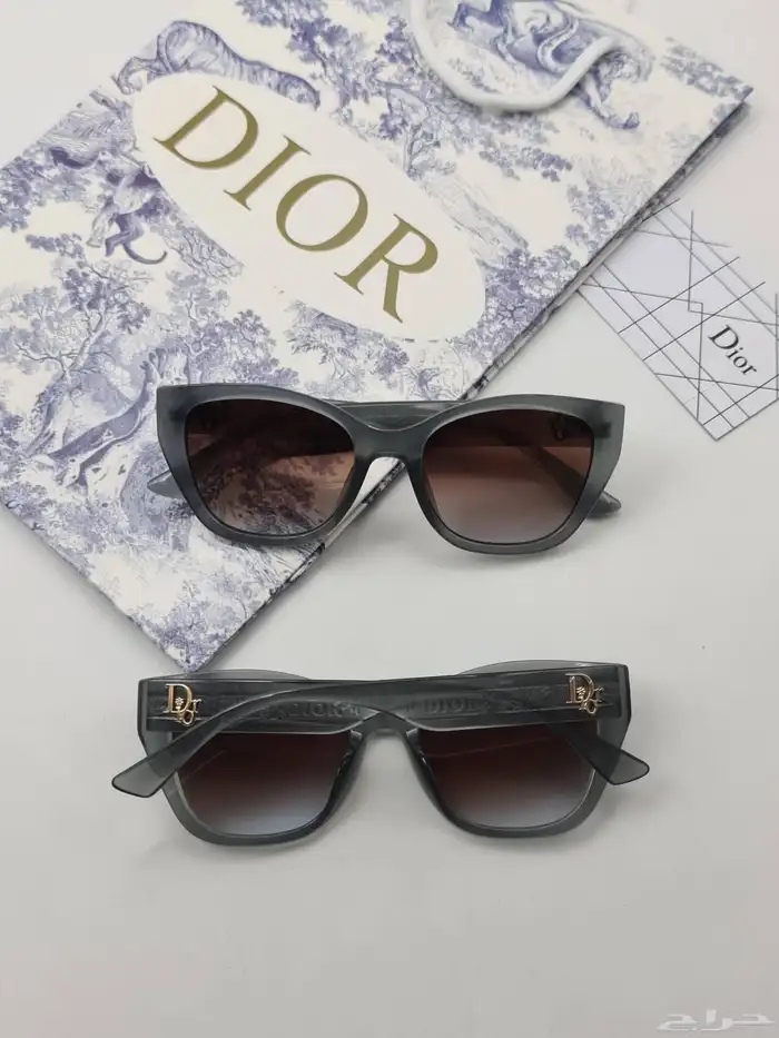 نظارات نسائي بكامل الملحقات 29