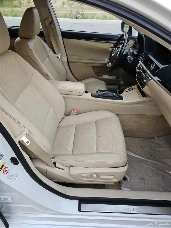 لكزس ES350 2015 18