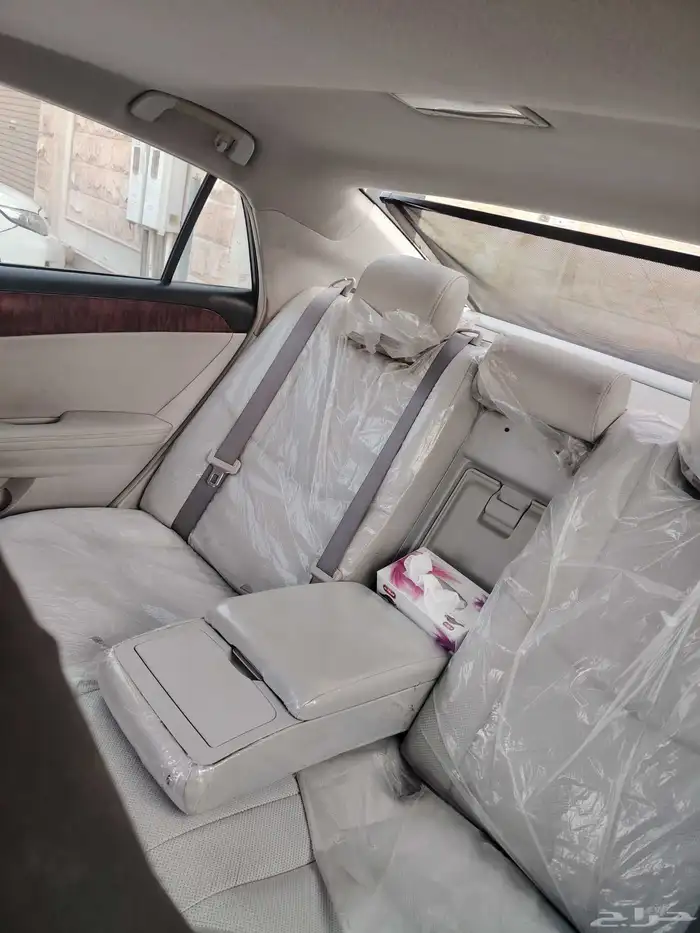 تويوتا افلون 2011 5