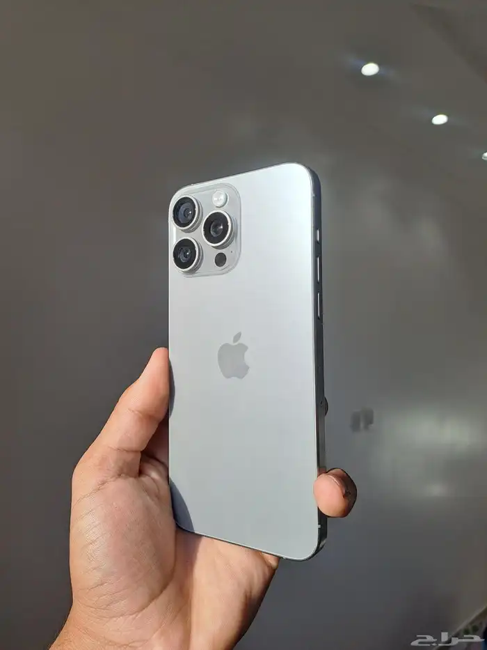 آيفون 15 برو ماكس 3