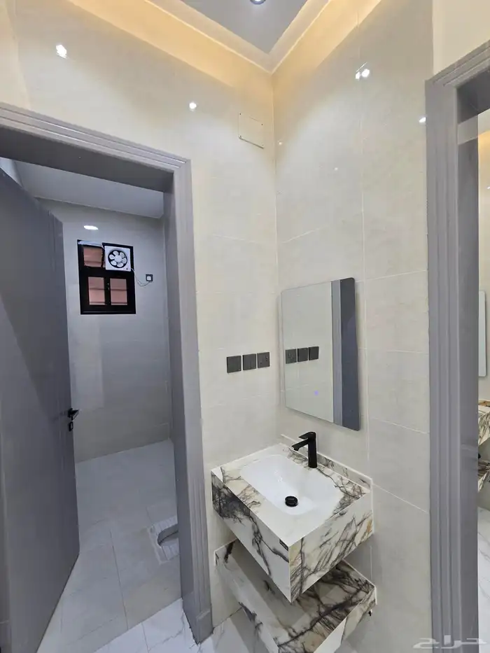 للبيع ررف دور وملحق 650 الف حوش ومدخل سياره 15