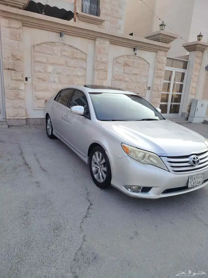 تويوتا افلون 2011 0