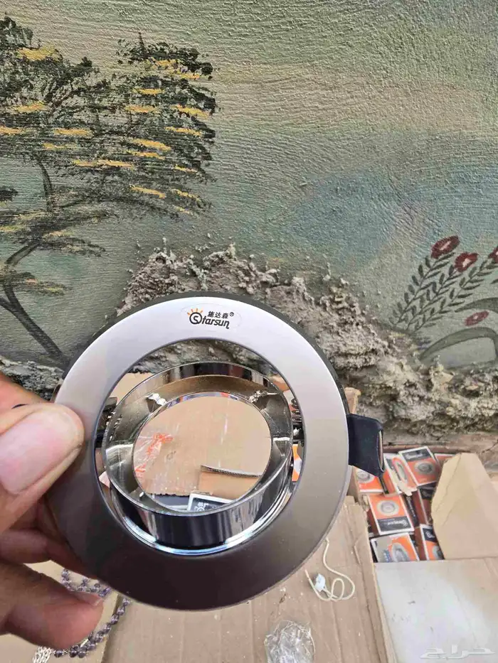 اسبوت لايت 1