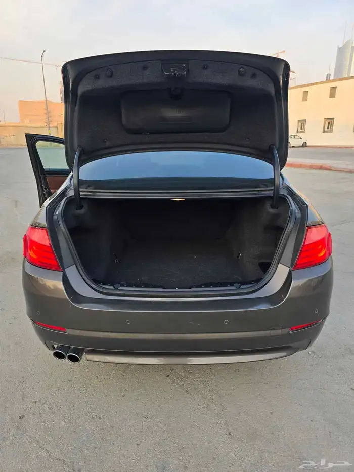 بي ام - BMW 530i 2013 فل كامل   نظيفة جدا   صيانة وكالة 23