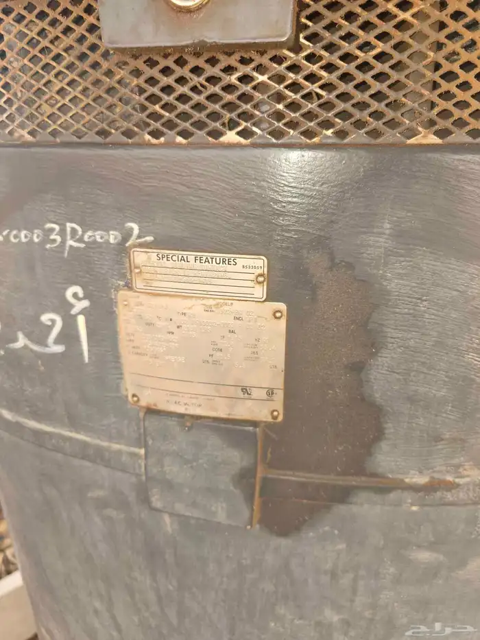 راس كهرب نظيف(الخربف ) مافك ابد شغال 350 حصان وكذلك الطبلون 4