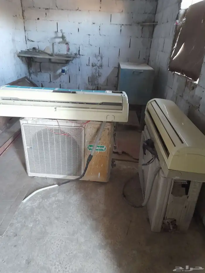 ماطور هواء ومكينه لحام والاغراض المعروضه للبيع 5