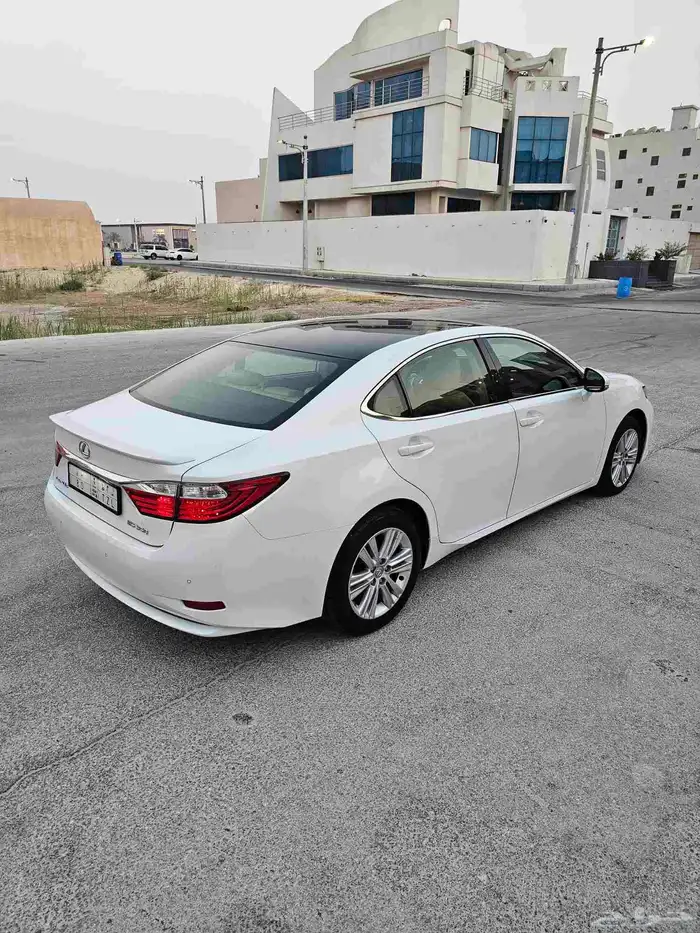 لكزس ES350 2015 5