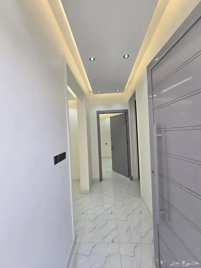 للبيع ررف دور وملحق 650 الف حوش ومدخل سياره 2