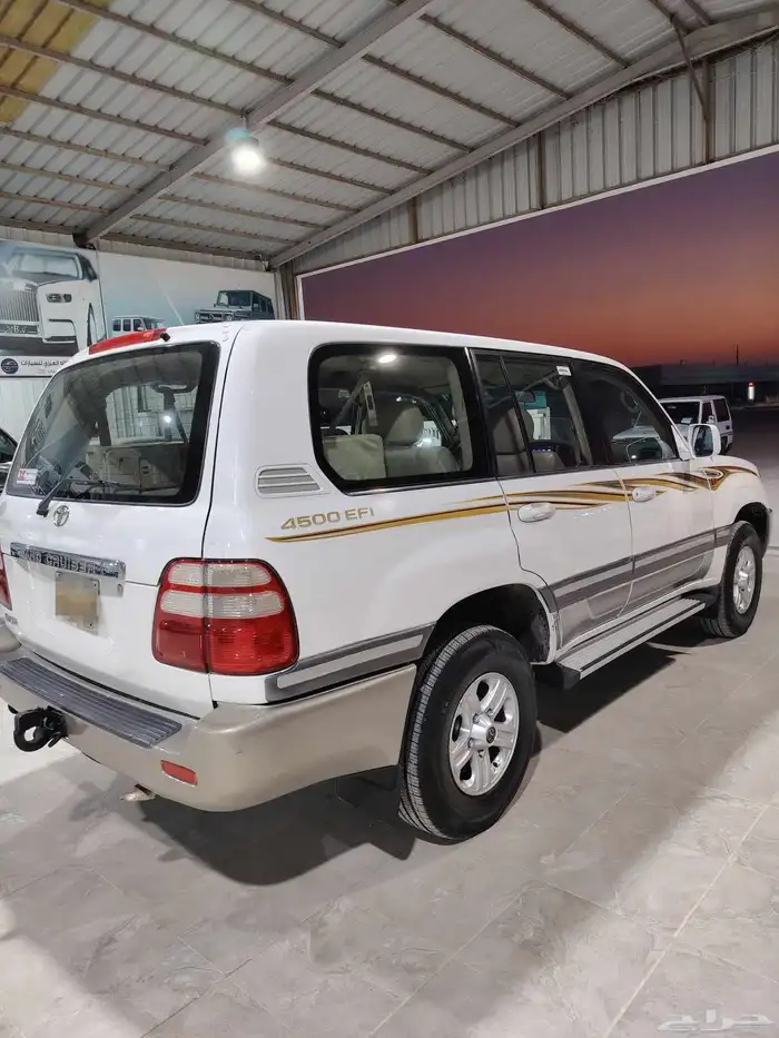 تويوتا لاند كروزر جي اكس ار 2004 3