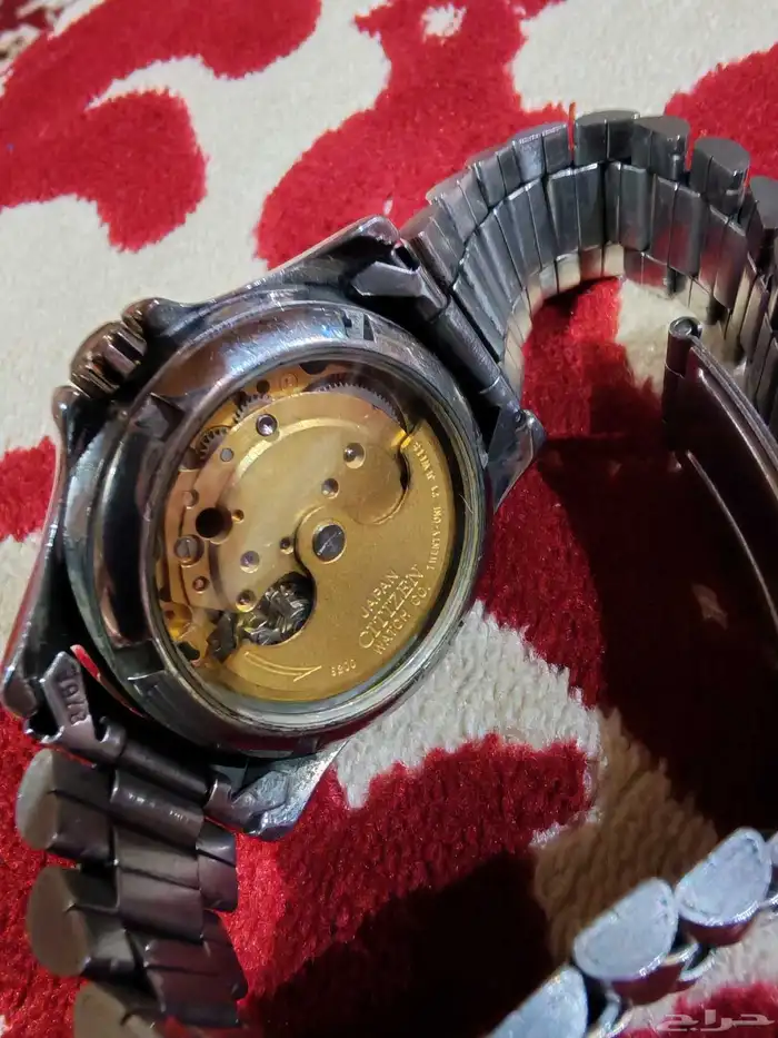 ساغة سيتتزن حركة أتوماتيك ياباني 1