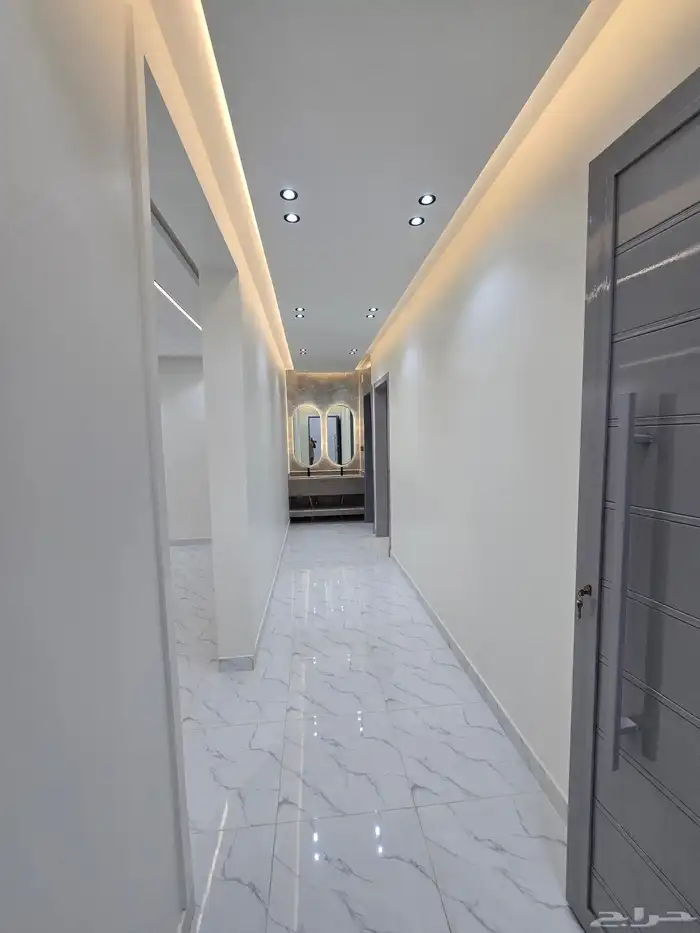 للبيع ررف دور وملحق 650 الف حوش ومدخل سياره 22