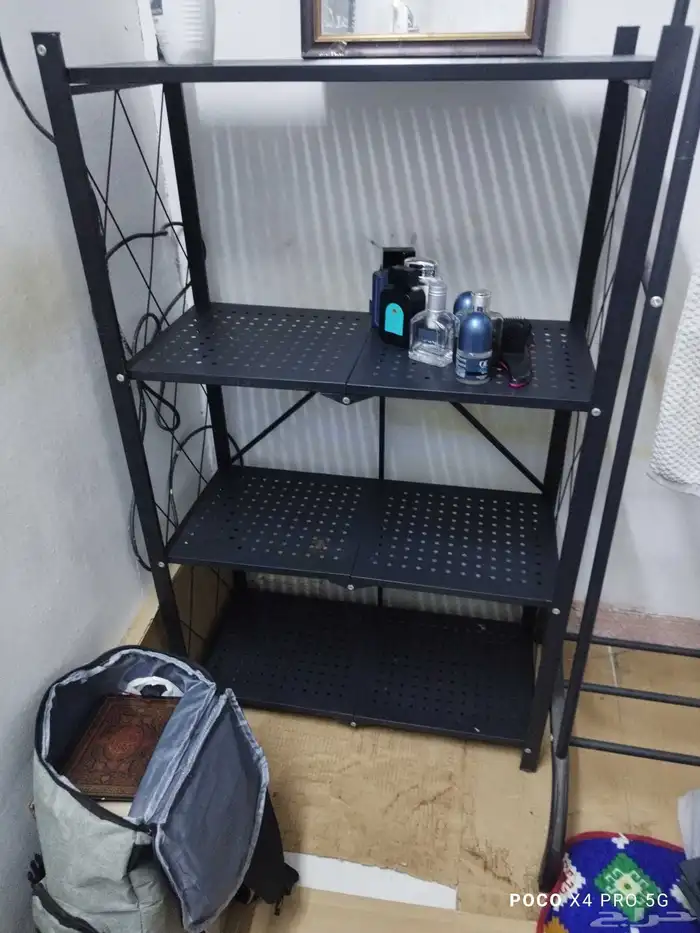 متفرقات للبيع ( استاند مطبخ علاقة ملابس طاوله صغيره ك 0