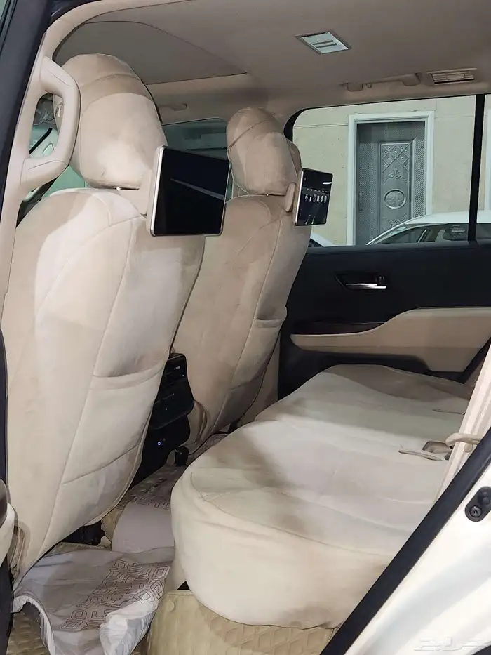 لاندكروزر 2023 GXR-4 9