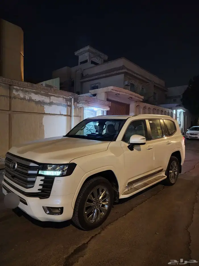 لاندكروزر 4 ديزل موديل 2024 جديدة زيرو 7