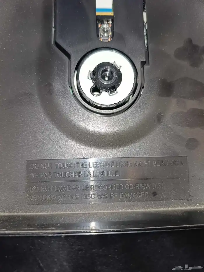 سماعات سوني لا تقيل بلوتوث تقبل AUX وفلاش وراديو واشرطه كل 6