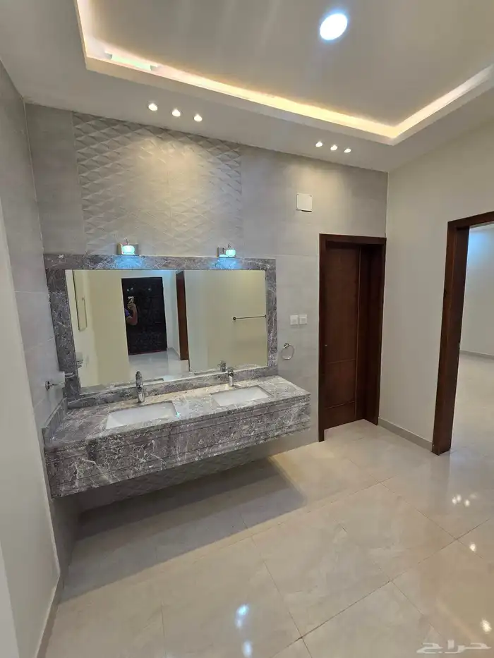 للبيع فيلا دورين وملحق تشطيب ممتاز 12