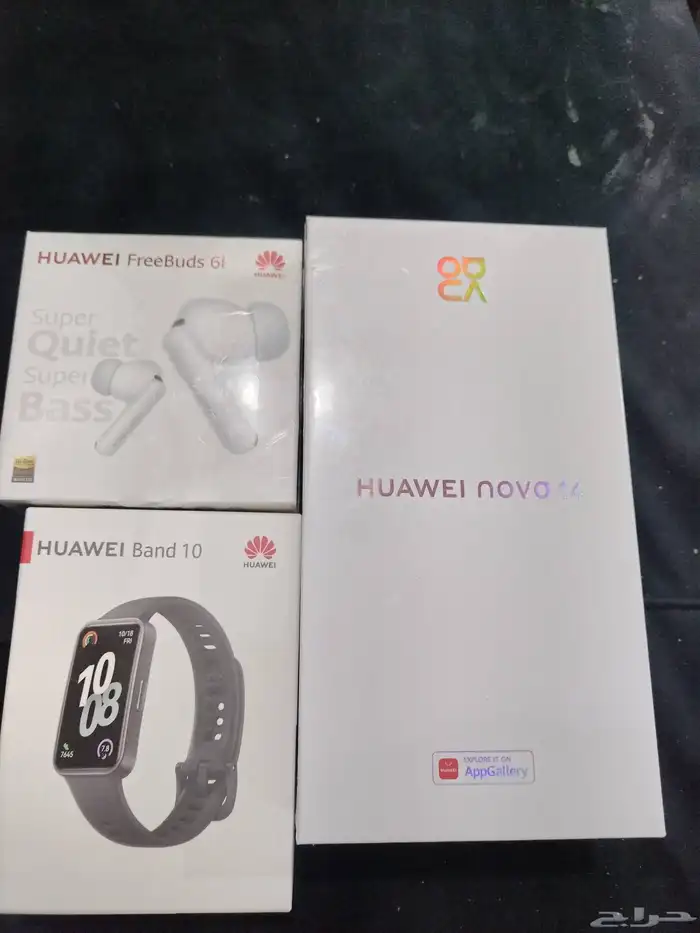 الدمام حي النور جول هواوي 14 جديدوسماعه وساعه مو جددمن موباي 0