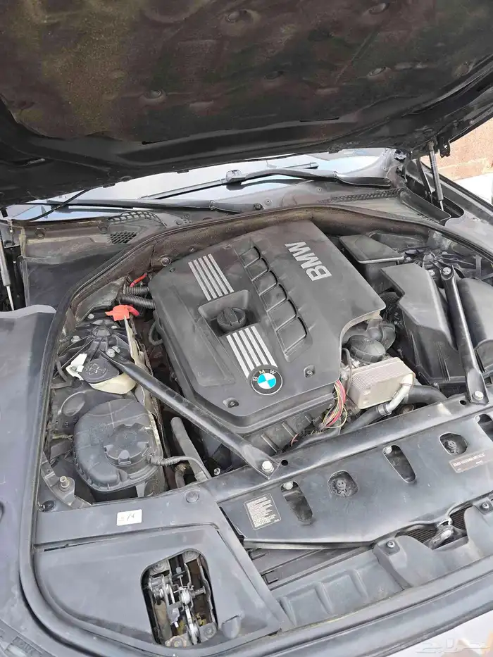 بي ام - BMW 530i 2013 فل كامل   نظيفة جدا   صيانة وكالة 31