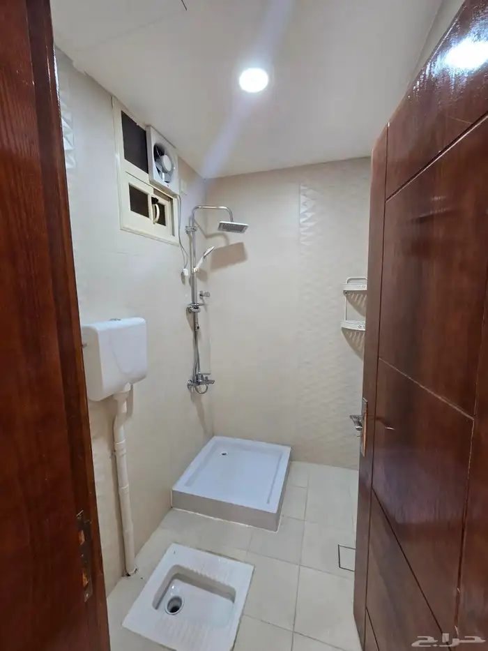 للبيع فيلا دورين وملحق تشطيب ممتاز 24