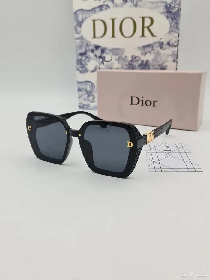 نظارات نسائي بكامل الملحقات 18