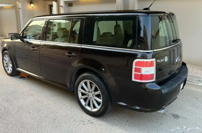 فورد فلكس 2014 7