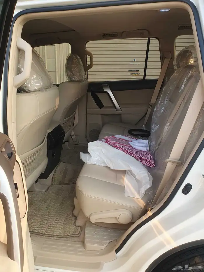 برادو 2023 فل كامل فتحة مقاعد حلد وكهرب 6 سلندر الساير 10